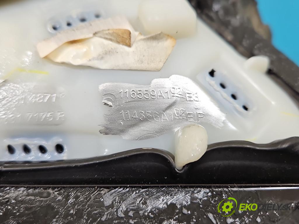 Renault Clio V 2019- 1.0 91 KM automatic 67 kW 999 cm3 5- kryt plast