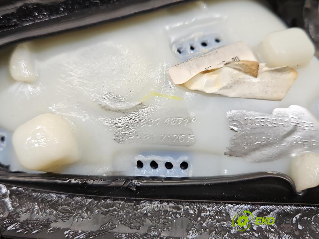 Renault Clio V 2019- 1.0 91 KM automatic 67 kW 999 cm3 5- kryt plast