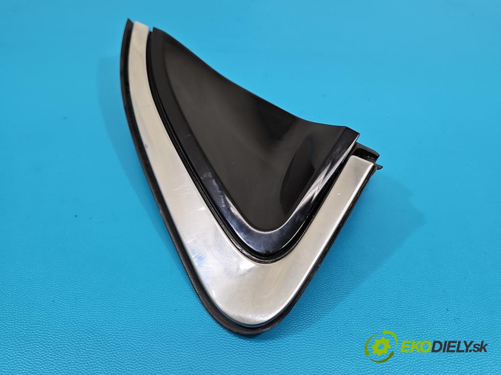 Renault Clio V 2019- 1.0 91 KM automatic 67 kW 999 cm3 5- kryt plast 