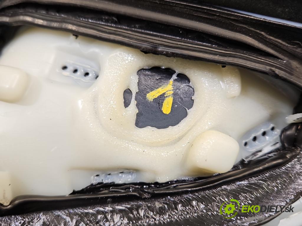 Renault Clio V 2019- 1.0 91 KM automatic 67 kW 999 cm3 5- kryt plast