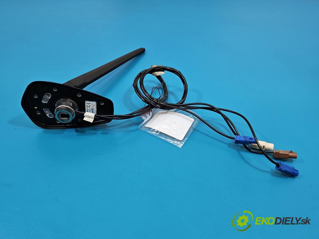 Renault Clio V 2019- 1.0 91 KM automatic 67 kW 999 cm3 5- Antena 282175296R