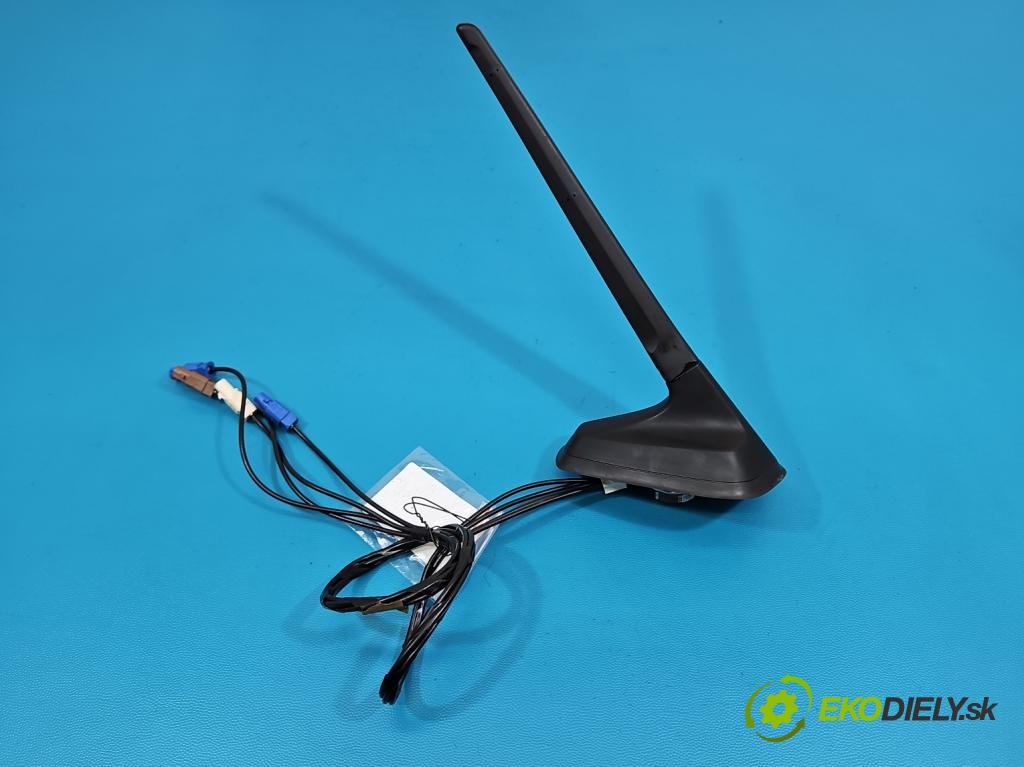 Renault Clio V 2019- 1.0 91 KM automatic 67 kW 999 cm3 5- Antena 282175296R