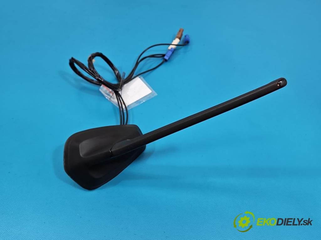 Renault Clio V 2019- 1.0 91KM automatic 67 kW 999 cm3 5- Antena 282175296R