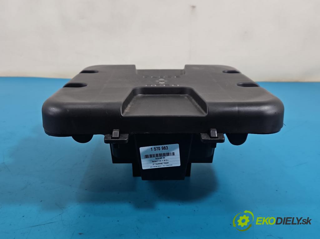 Renault Clio V 2019- 1.0 91 KM automatic 67 kW 999 cm3 5- kastlík 997501153R