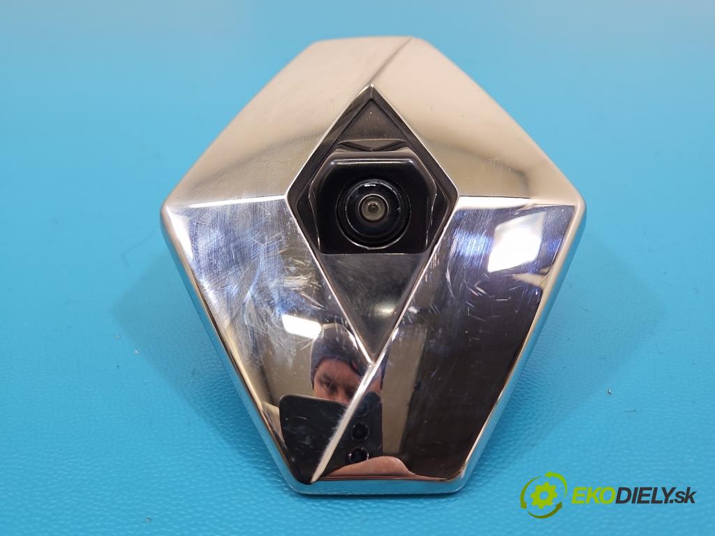 Renault Clio V 2019- 1.0 91 KM automatic 67 kW 999 cm3 5- Kamera cúvania 284423509R