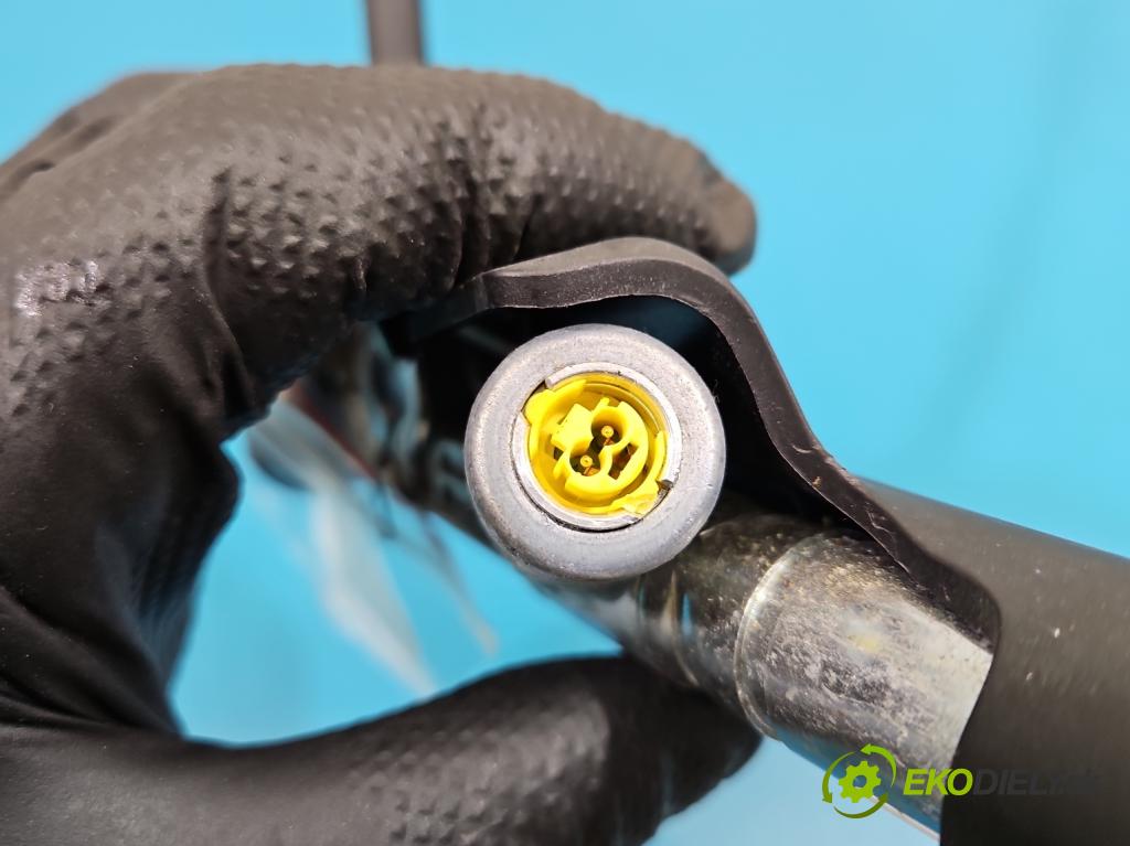 Renault Clio V 2019- 1.0 91 KM automatic 67 kW 999 cm3 5- pas bezpečnosť: predné ľavý 878177574R