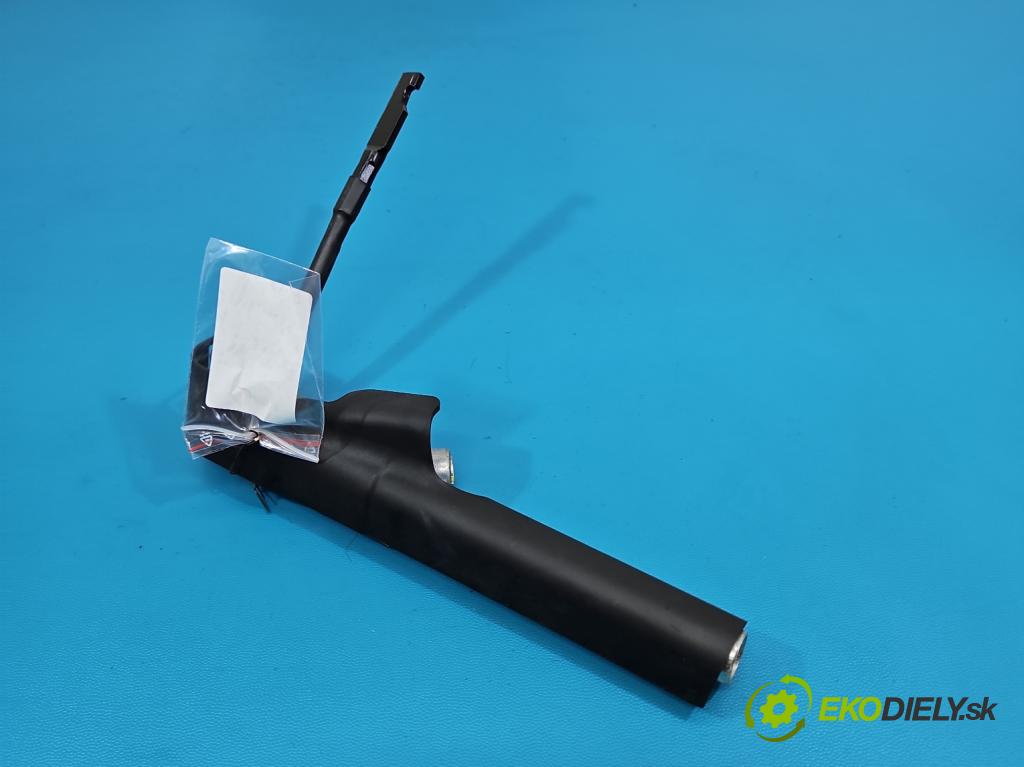 Renault Clio V 2019- 1.0 91 KM automatic 67 kW 999 cm3 5- pas bezpečnosť: predné pravý 878168815R