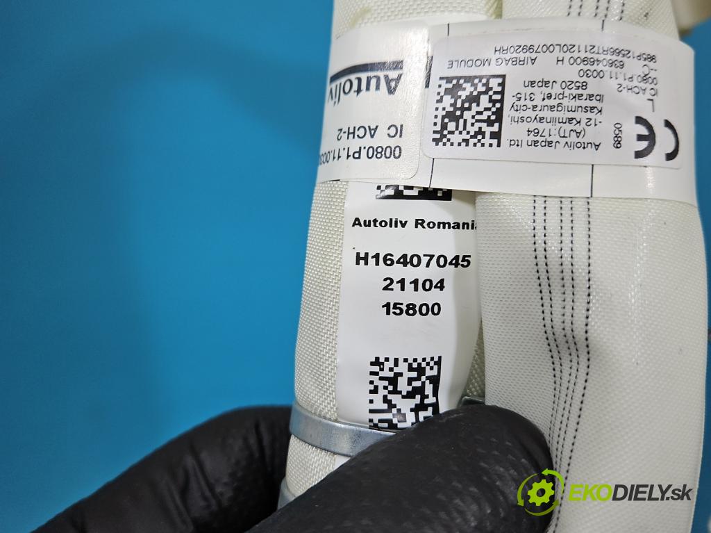 Renault Clio V 2019- 1.0 91KM automatic 67 kW 999 cm3 5- Záclona: levé 636046900H