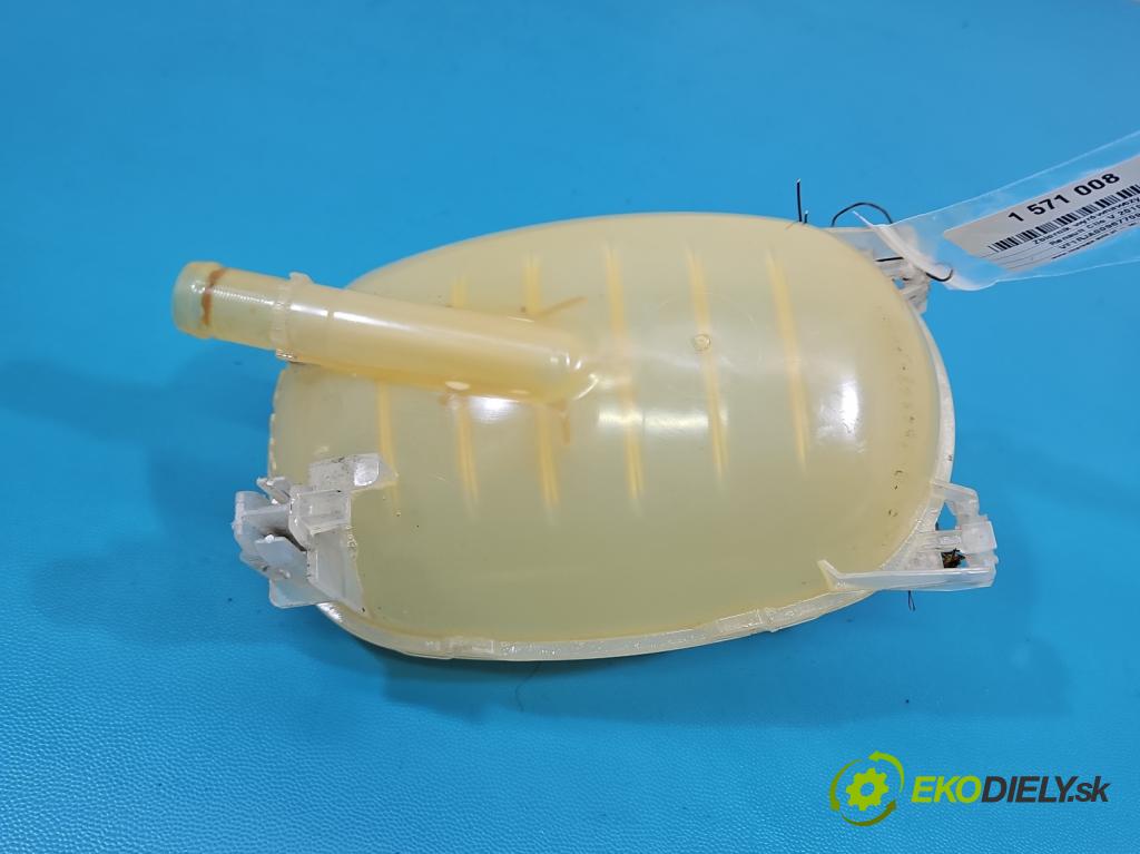 Renault Clio V 2019- 1.0 91 KM automatic 67 kW 999 cm3 5- Nádrž: kompenzačné: 217102572R