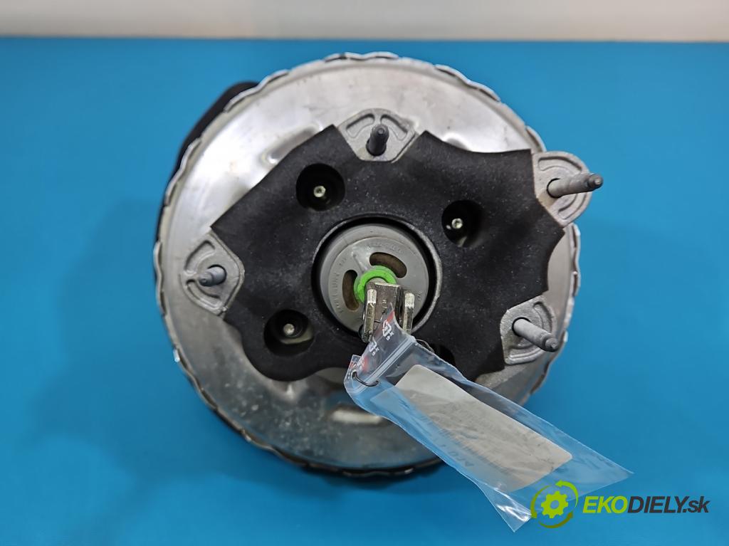 Renault Clio V 2019- 1.0 91 KM automatic 67 kW 999 cm3 5- servo brzdové 472109156RT