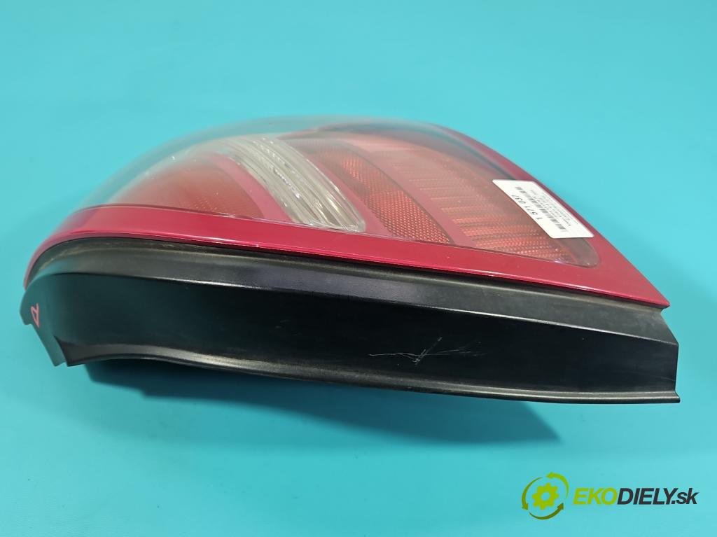 Nissan Almera N16 2000-2006 1.5 16V 90 HP manual 66 kW 1498 cm3 3- svetlo / reflektor zadné pravé  (Kľučka dverí ostatné)