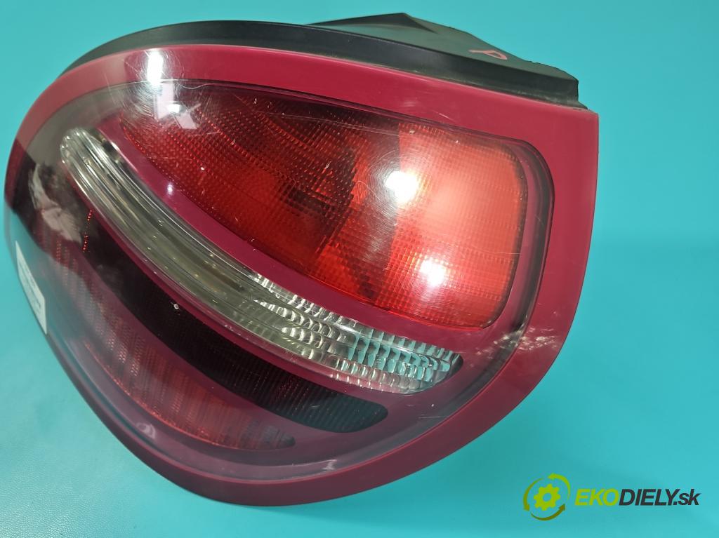 Nissan Almera N16 2000-2006 1.5 16V 90 HP manual 66 kW 1498 cm3 3- svetlo / reflektor zadné pravé  (Kľučka dverí ostatné)