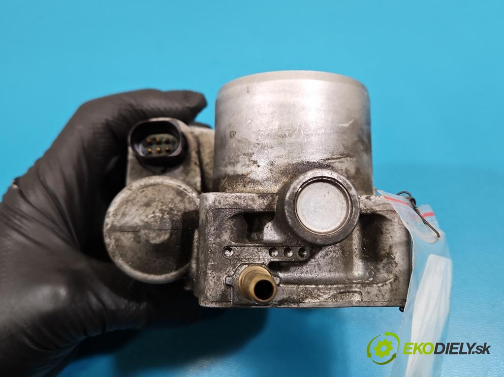 Renault Modus 1.6 16V 88 HP manual 65 kW 1598 cm3 5- klapka 8200190230 (Škrtiaca klapka)