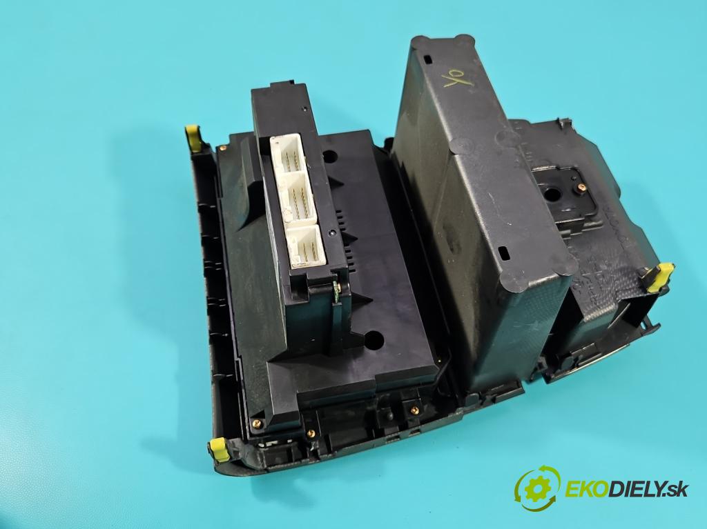 Toyota Corolla E12 2001-2009 2.0 D4D 90 HP manual 66 kW 1995 cm3 5- panel kúrenia 55930-13070