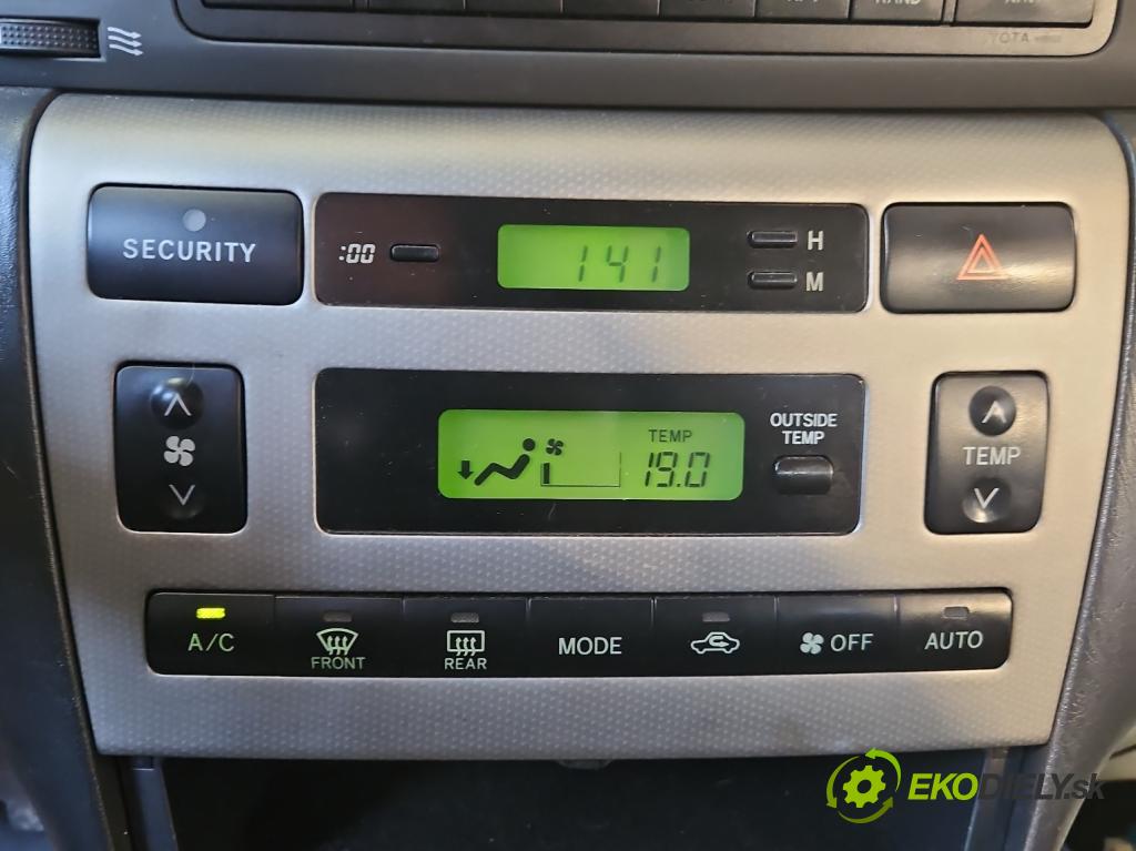 Toyota Corolla E12 2001-2009 2.0 D4D 90 hp manual 66 kW 1995 cm3 5- palubní deska panel topení 55930-13070