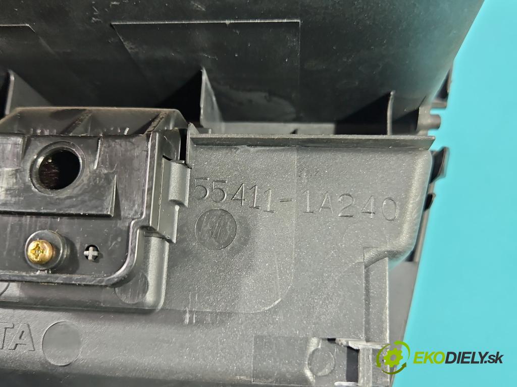 Toyota Corolla E12 2001-2009 2.0 D4D 90 HP manual 66 kW 1995 cm3 5- panel kúrenia 55930-13070