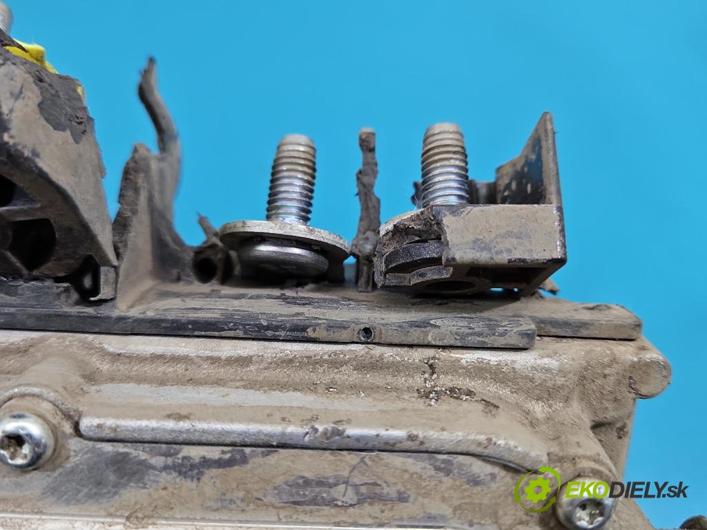 Dacia Duster III 24- 1.2 131 hp manual 96 kW 1199 cm3 5- měnič aktuální: 292A05265R