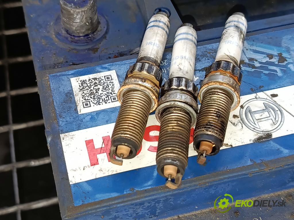 Citroen C3 III 2016-2024 1.2 12V 110 hp manual 81 kW 1199 cm3 5- motor benzín 10XVA8