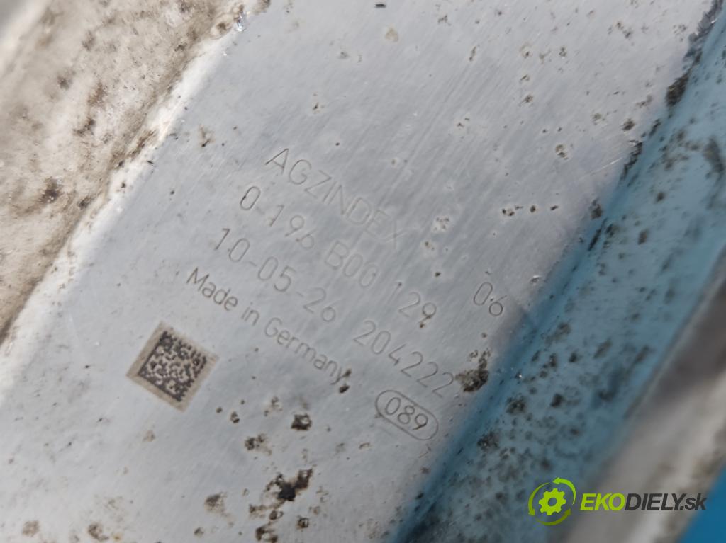 Vw Scirocco II 2008-2017 1.4 TSI 160 HP manual 118 kW 1390 cm3 3- Ozubené kolo: volant 1K1423051ED