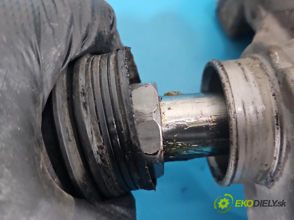 Vw Scirocco II 2008-2017 1.4 TSI 160 HP manual 118 kW 1390 cm3 3- Ozubené kolo: volant 1K1423051ED