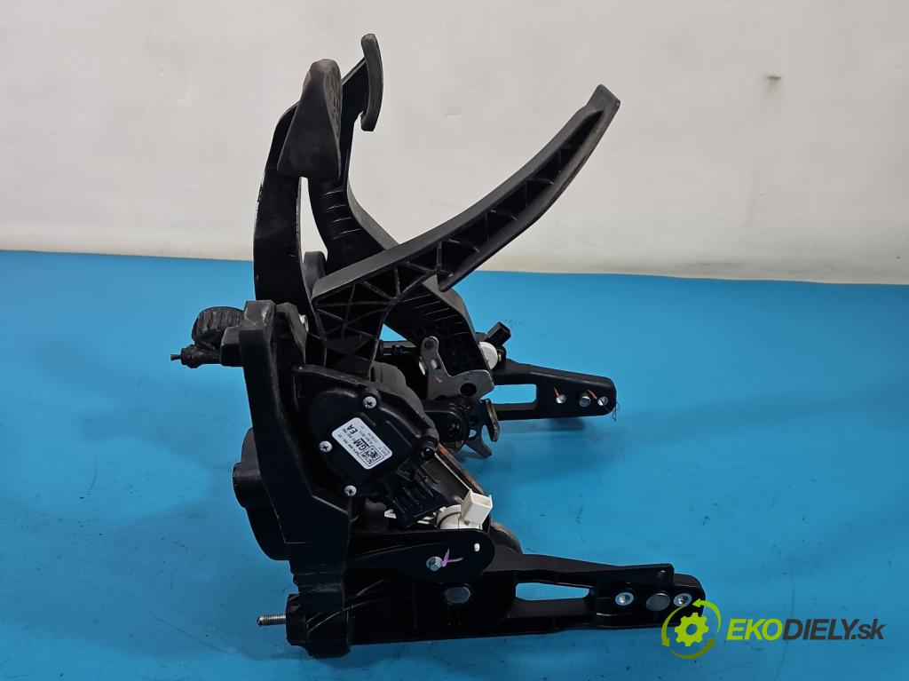 Opel Astra IV 2009-2015 1.7 cdti 125 HP manual 92 kW 1686 cm3 5- pedále ostatné GPV009765