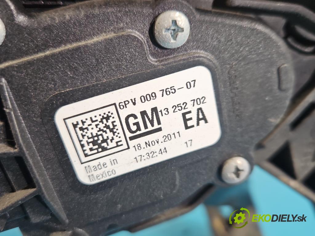 Opel Astra IV 2009-2015 1.7 cdti 125 HP manual 92 kW 1686 cm3 5- pedále ostatné GPV009765