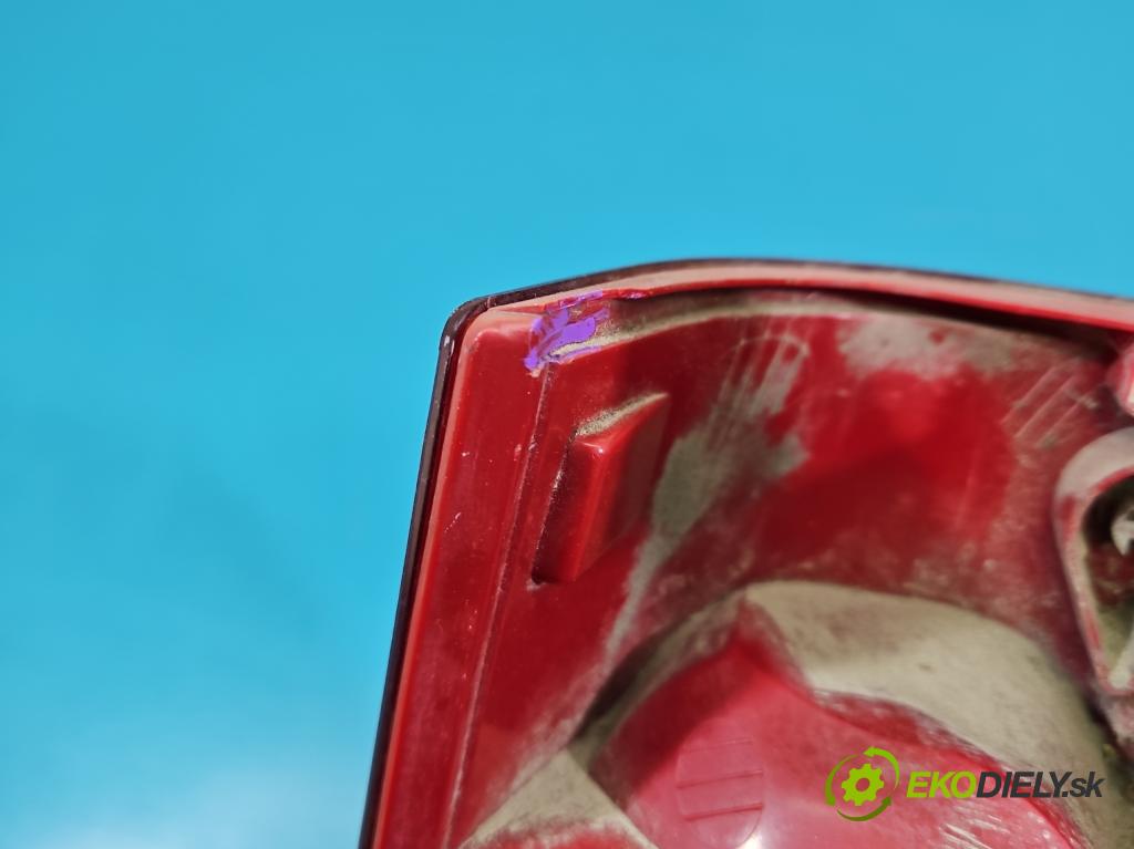 Citroen Berlingo II 2008-2018 1.6 hdi 90 hp manual 66 kW 1560 cm3 5- světlo zadní pravé 9680607880 (Klika dveří ostatní)