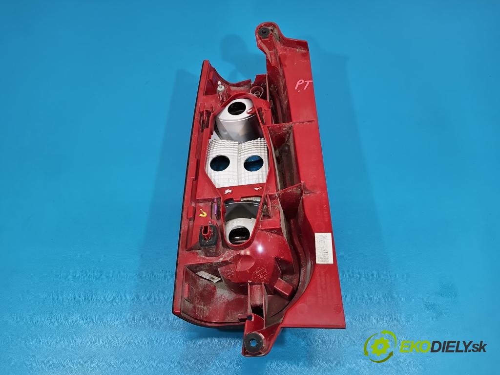 Citroen Berlingo II 2008-2018 1.6 hdi 90 hp manual 66 kW 1560 cm3 5- světlo zadní pravé 9680607880 (Klika dveří ostatní)