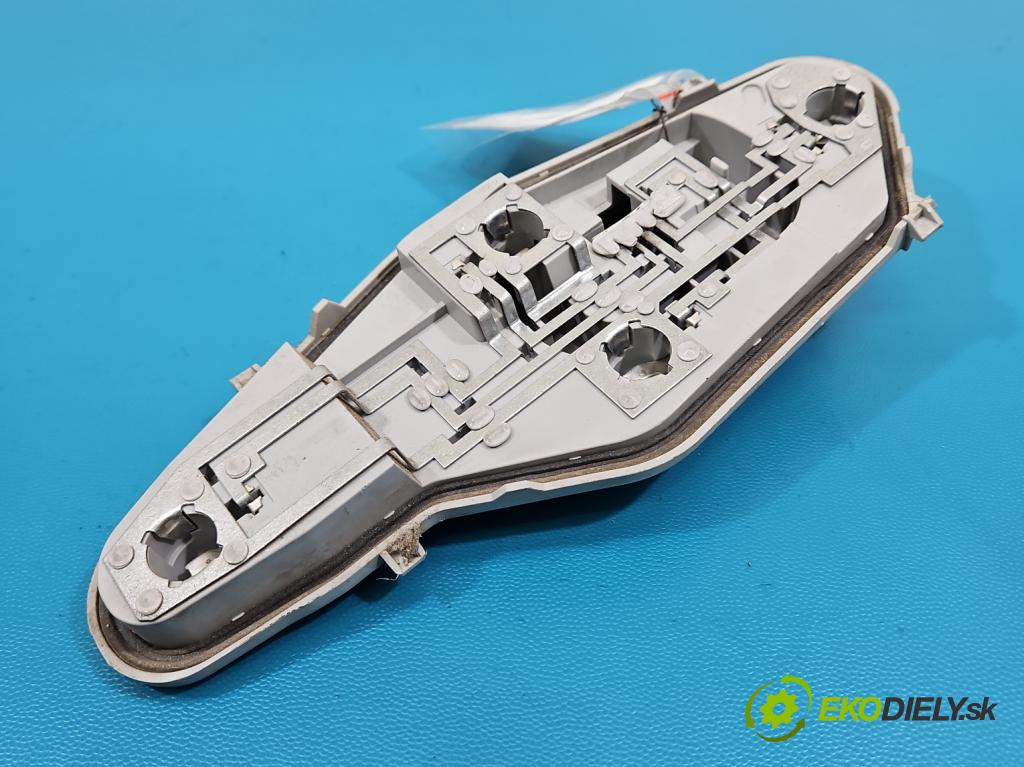 Citroen Berlingo II 2008-2018 1.6 hdi 90 hp manual 66 kW 1560 cm3 5- světlo zadní pravé  (Klika dveří ostatní)