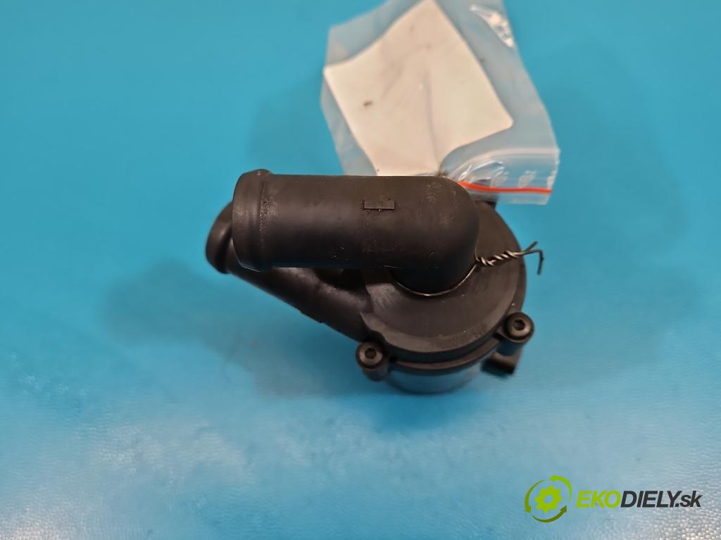 Vw Passat B6 2005-2010 1.9 tdi 105 HP manual 77 kW 1896 cm3 4- pompa obehu voda: 9031194B