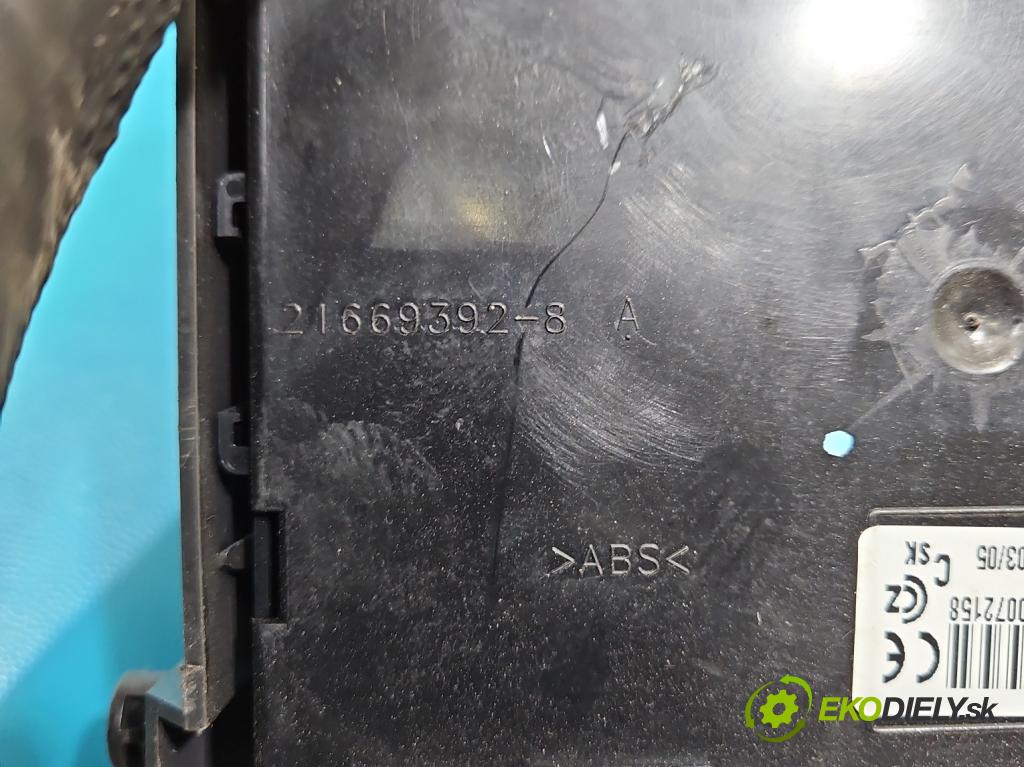 Renault Modus 1.6 16V 88 hp manual 65 kW 1598 cm3 5- řídící jednotka 8200497361