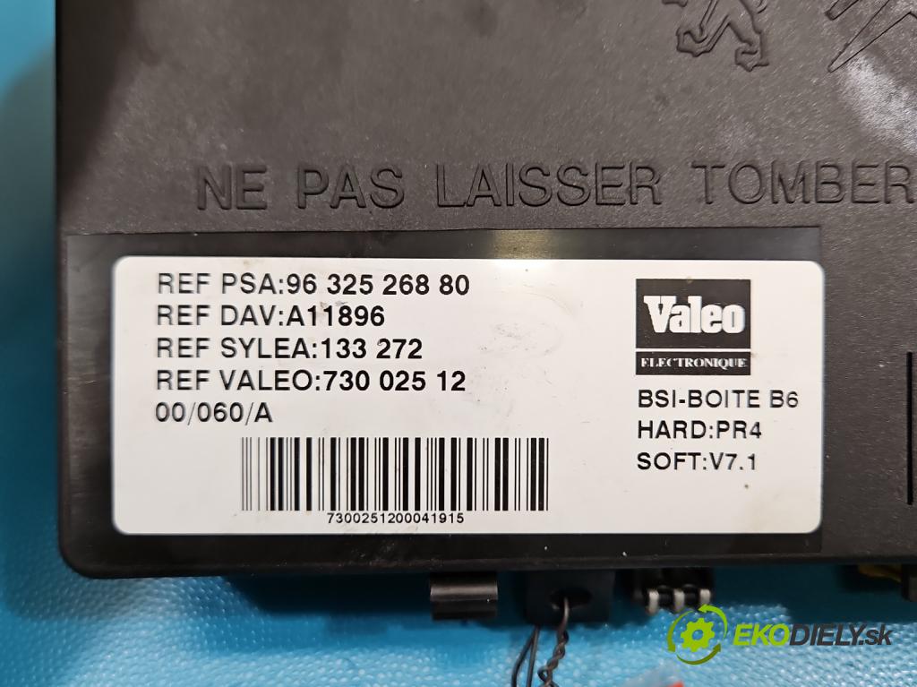 Citroen Xsara Picasso 1.8 16V 116 hp manual 85 kW 1749 cm3 5- řídící jednotka 9632526880