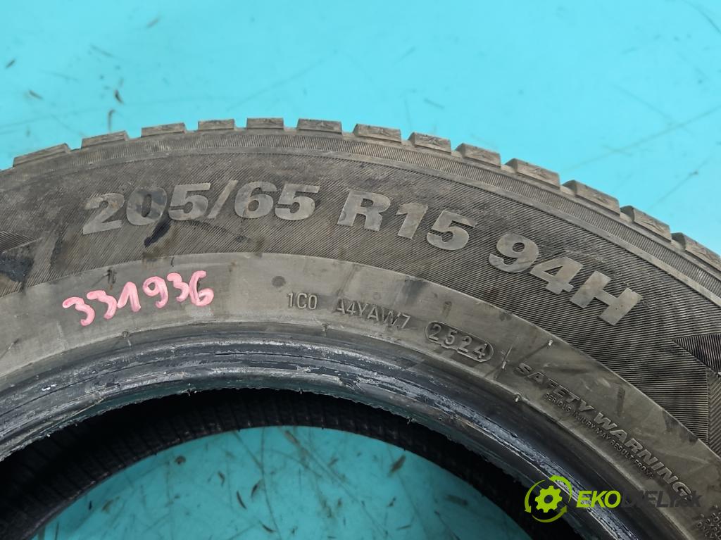 Bmw 5 E39 1996-2003 2.5 R6 170 hp automatic 125 kW 2494 cm3 4- pneumatiky: Zima 1