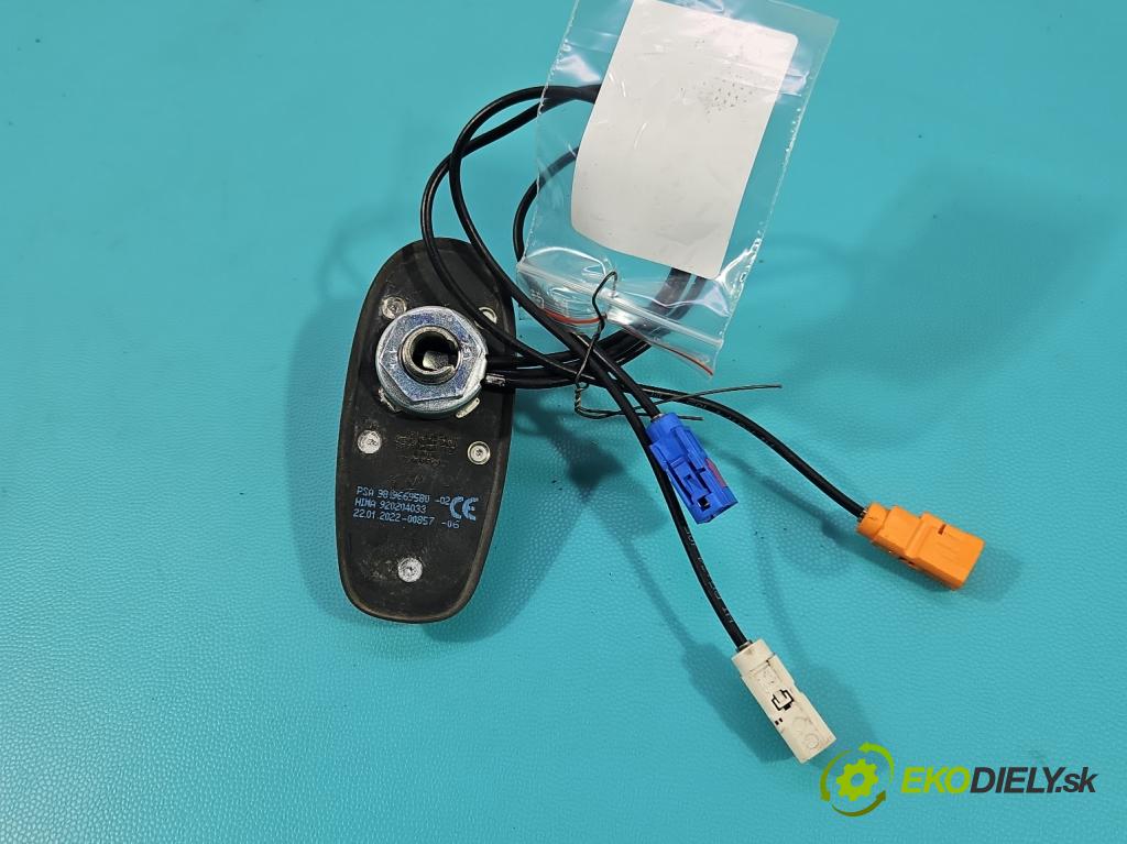 Citroen C3 III 2016-2024 1.2 12V 110 HP manual 81 kW 1199 cm3 5- Antena 9819669580