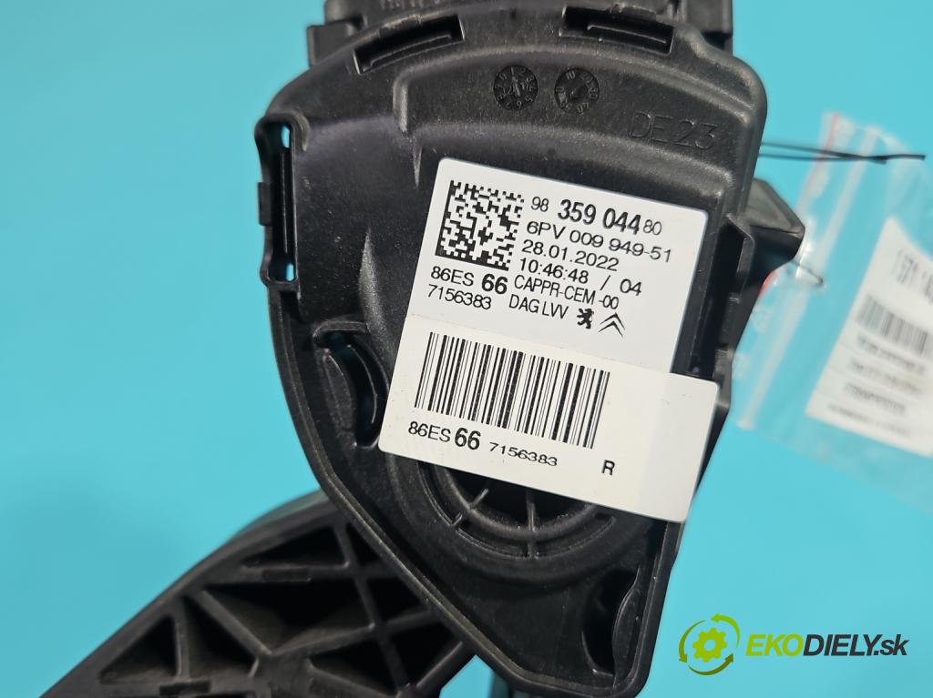 Citroen C3 III 2016-2024 1.2 12V 110 hp manual 81 kW 1199 cm3 5- pedal plyn: potenciometr: 9835904480