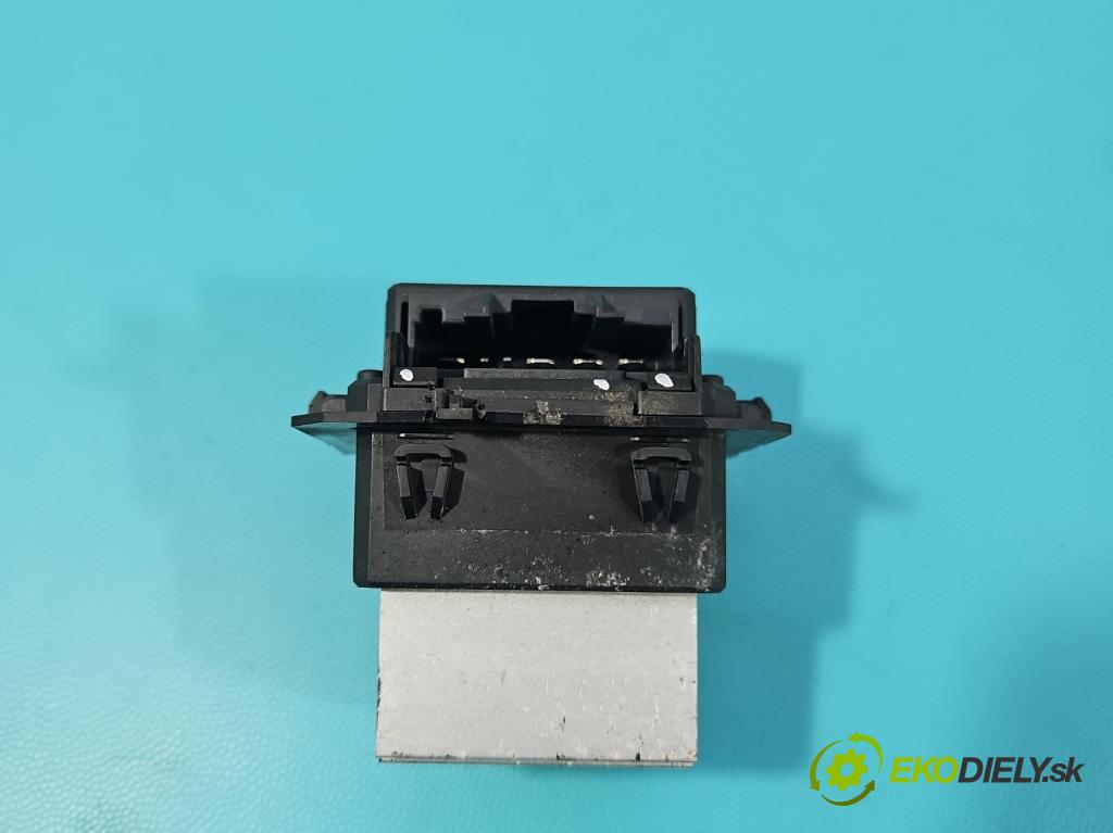 Citroen C3 III 2016-2024 1.2 12V 110 hp manual 81 kW 1199 cm3 5- rezistor 9286870-01