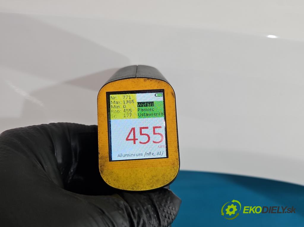 Audi A5 8T 2007-2016 3.0 tdi 239KM automatic 176 kW 2967 cm3 5- blatník predné pravý  (Kľučka dverí ostatné)