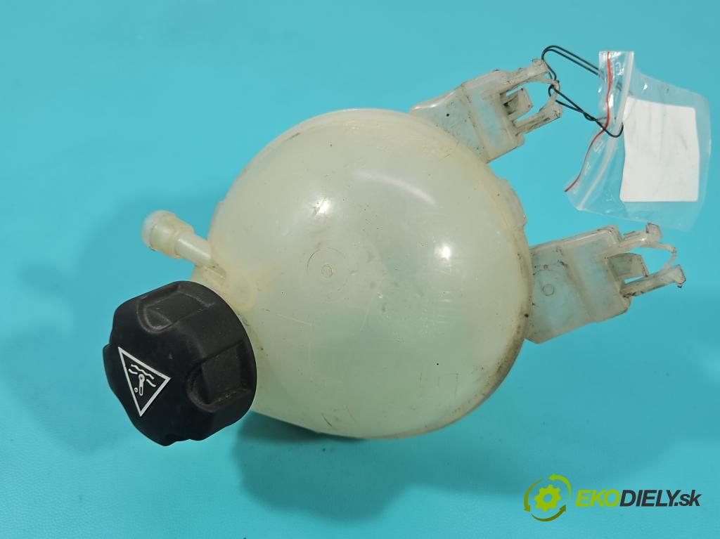 Citroen C3 III 2016-2024 1.2 12V 110 HP manual 81 kW 1199 cm3 5- Nádrž: kompenzačné: 9800777280