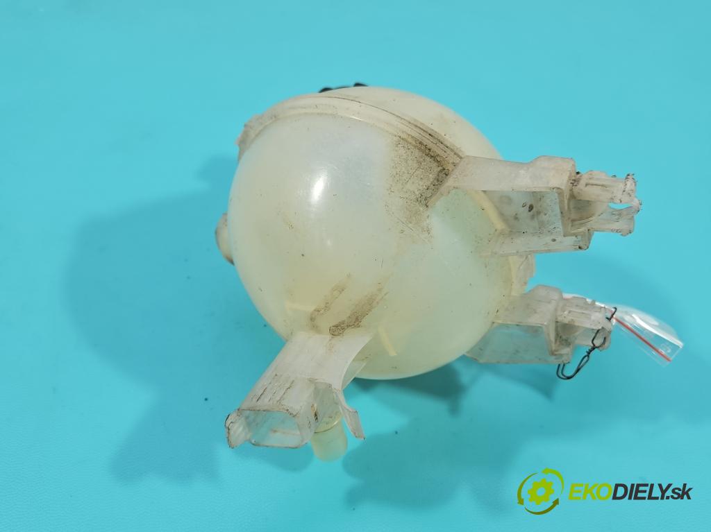 Citroen C3 III 2016-2024 1.2 12V 110 HP manual 81 kW 1199 cm3 5- Nádrž: kompenzačné: 9800777280