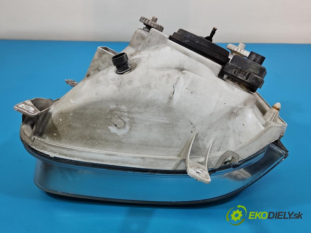 Opel Agila A 2000-2007 1.2 16V 75 hp manual 55 kW 1199 cm3 5- světlo pravý 09204188 (Pravé přední světlo)