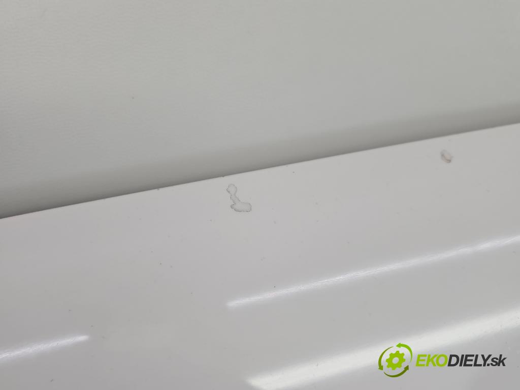 Audi A5 8T 2007-2016 3.0 tdi 239KM automatic 176 kW 2967 cm3 5- kapota predná