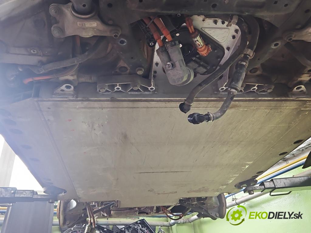 Bmw iX1 U11 0.0 elektrický: 272 hp automatic 200 kW 1 cm3 5- batéria 62517448