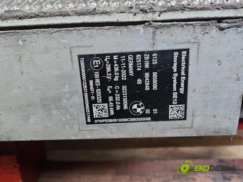 Bmw iX1 U11 0.0 elektrický: 272 hp automatic 200 kW 1 cm3 5- batéria 62517448