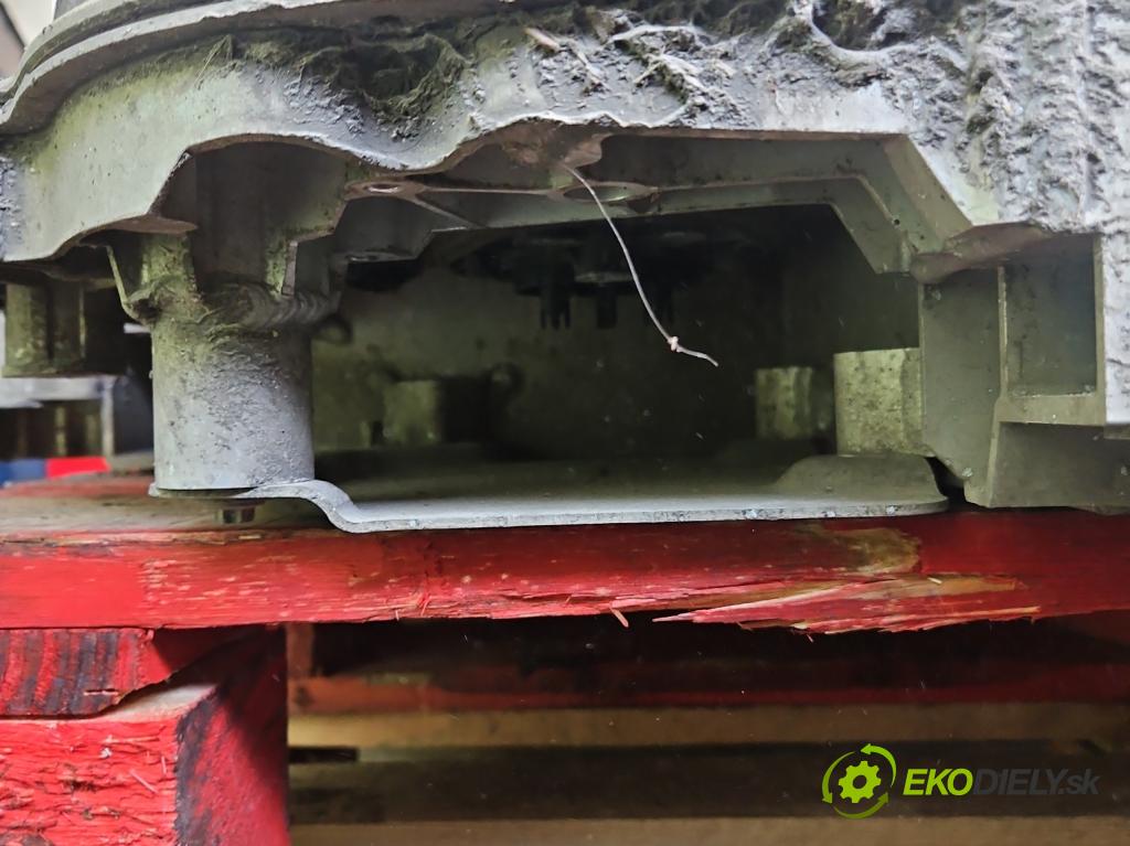 Bmw iX1 U11 0.0 elektrický: 272 hp automatic 200 kW 1 cm3 5- batéria 62517448