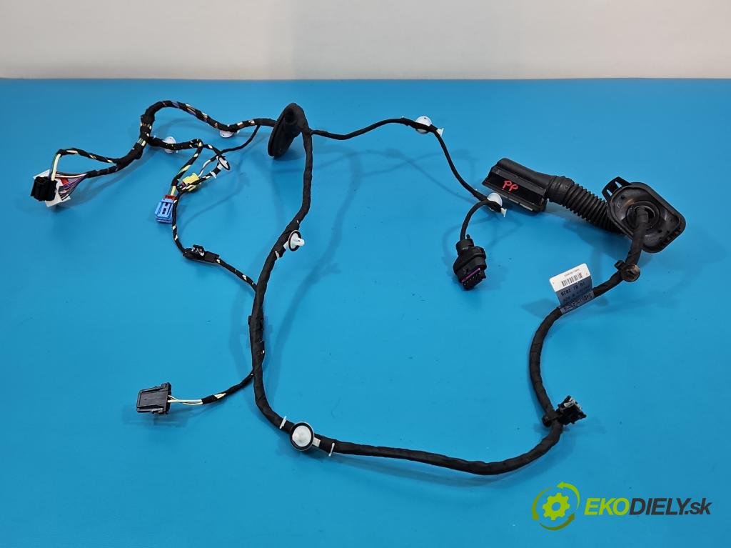 Audi A4 B9 2015-2024 2.0 TDI 190 HP automatic 140 kW 1968 cm3 5- Zväzok: dvere predné pravých 8W0971030CF