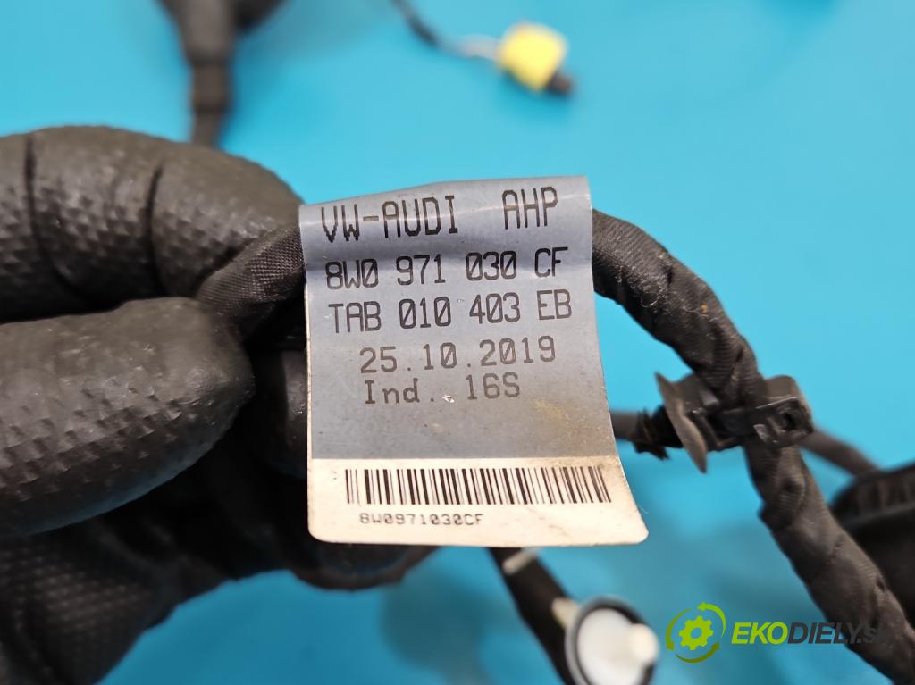 Audi A4 B9 2015-2024 2.0 TDI 190 HP automatic 140 kW 1968 cm3 5- Zväzok: dvere predné pravých 8W0971030CF