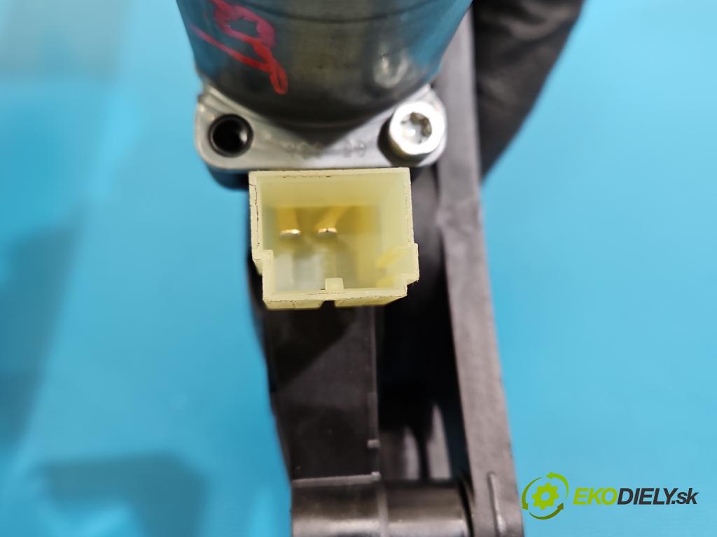 Audi A4 B9 2015-2024 2.0 TDI 190 HP automatic 140 kW 1968 cm3 5- mechanizmus okna zadné pravý 0130822668