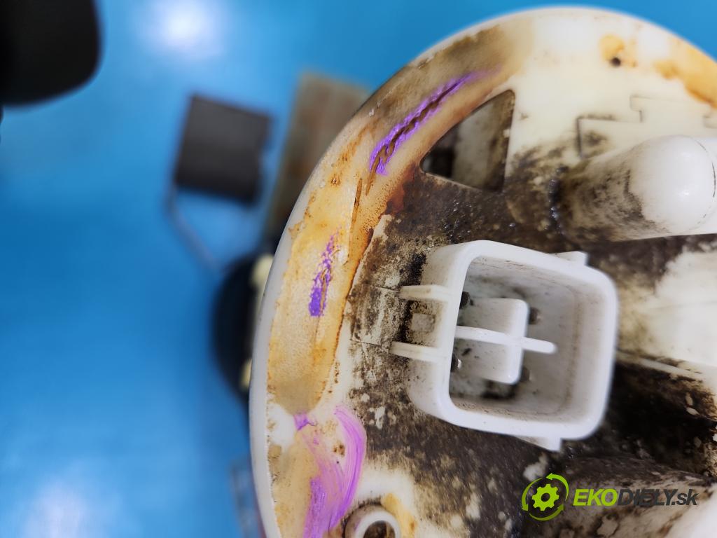 Opel Agila A 2000-2007 1.2 16V 75 HP manual 55 kW 1199 cm3 5- čerpadlo palivo 09204647