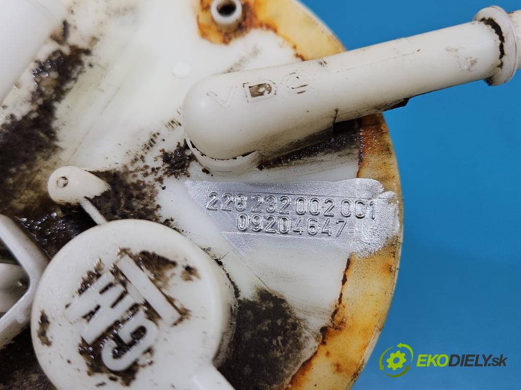 Opel Agila A 2000-2007 1.2 16V 75 HP manual 55 kW 1199 cm3 5- čerpadlo palivo 09204647