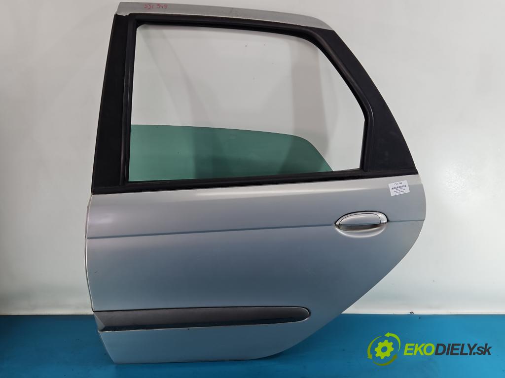 Renault Scenic I 1996-2003 1.8 16V 116 HP manual 85 kW 1783 cm3 5- dvere zadné ľavé  (Kľučka dverí ostatné)